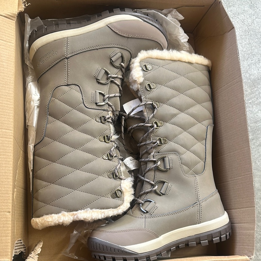 BearPaw Gray Quilted Winter Boots with Fur Lining